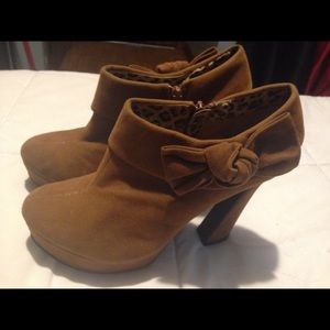Women's high heel ankle boots